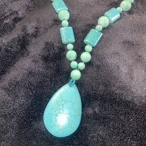 Beautiful turquoise necklace
